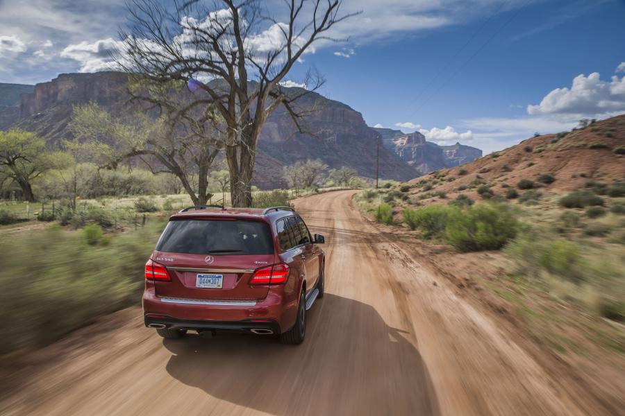  Mercedes-Benz GLS550 4Matic AMG Line 2016 года  (фото 13 из 33)